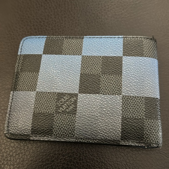 Louis Vuitton wallet - Picture 2 of 10